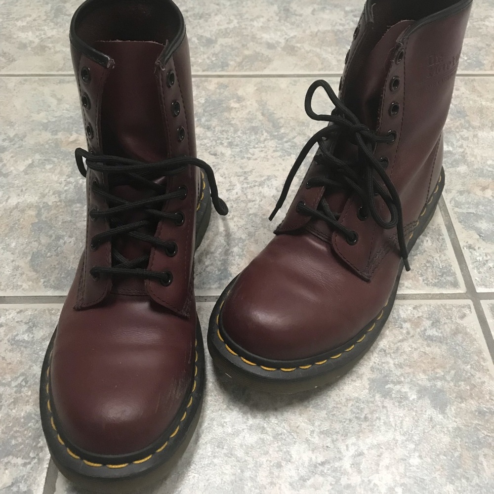 Dr. Marten Air wear boots